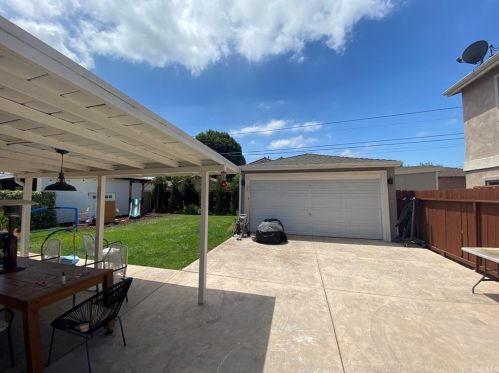 3220 188th St, Torrance, CA 90504-5920
