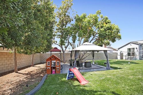 15952 Norcrest Dr, Whittier, CA 90604-3546