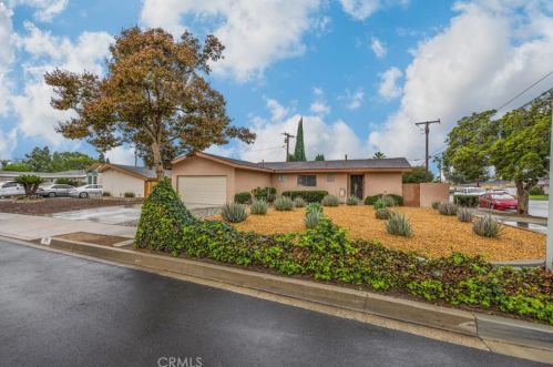 179 De Lay Ave, Covina, CA 91723-2406
