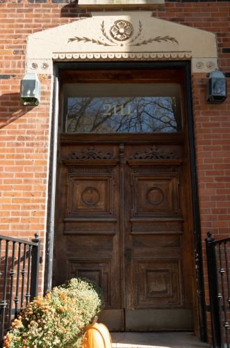 2111 Cleveland Ave, Chicago, IL 60614-4508