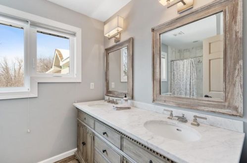 5630 Bald Eagle Blvd, Saint Paul MN  55110-6441 exterior