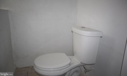 5607 American St, Philadelphia PA  19120-2325 exterior