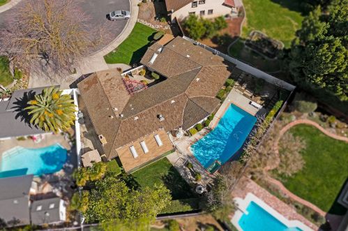 904 Parkside Ct, Modesto, CA 95350-2134