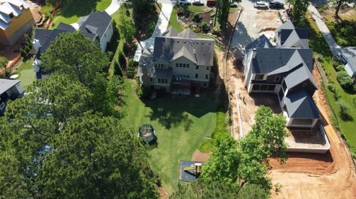 6470 Long Is Dr, Atlanta GA  30328-3043 exterior