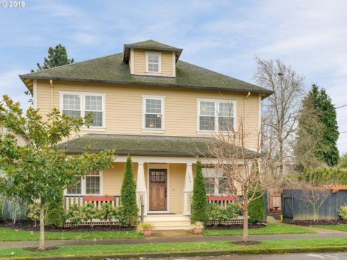 5272 Depauw St, Portland, OR 97203-4252