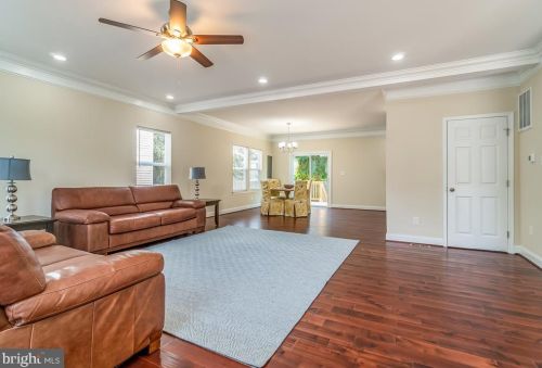2452 24th St, Fredericksburg, VA 22408-2077