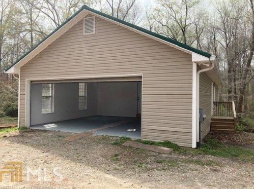 2075 Lebanon Church Rd, Jefferson GA  30549-5947 exterior