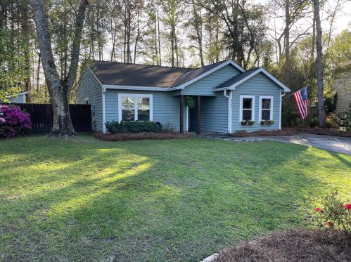 1942 Twickenham Pl, Mount Pleasant, SC 29464-6242