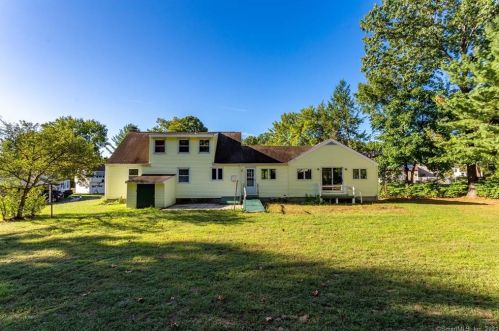 4 Fernwood Ln, Farmington, CT 06032-1109