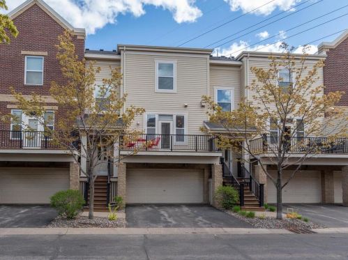 301 River Pkwy, Minneapolis MN  55455-0367 exterior