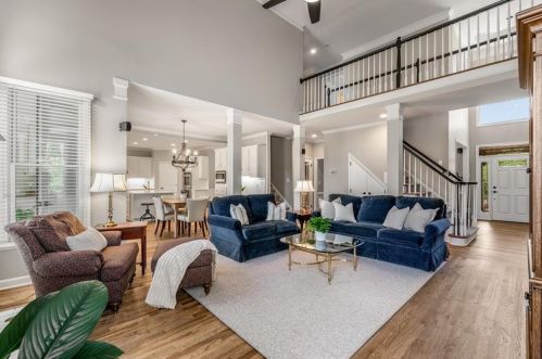 300 Devereux Downs, Roswell, GA 30075-2891