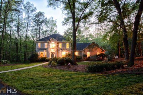 1392 Four Notch Rd, Carrollton, GA 30116-9713