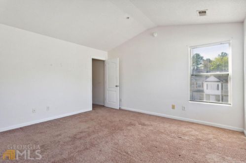 1695 Broad River Rd, Atlanta GA  30349-9158 exterior