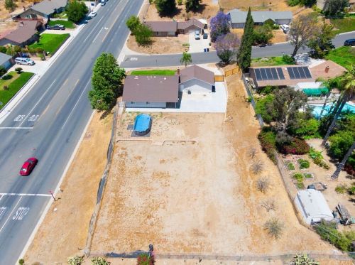 7548 Sundance Dr, Riverside CA  92509-5420 exterior