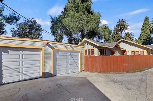 3892 Linwood Pl, Riverside CA  92506-1889 exterior