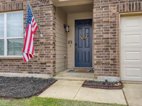 5001 Caraway Dr, Fort Worth TX  76179-8109 exterior