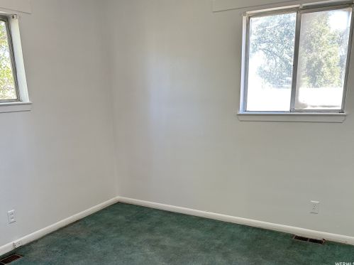 1521 3000, Vernal UT  84078-8258 exterior