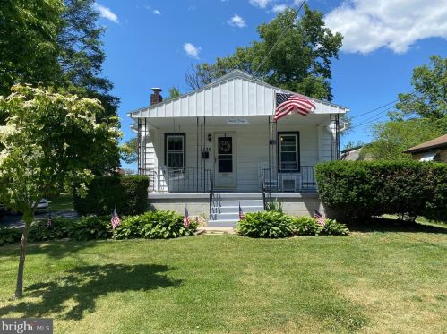 4336 Winfield St, Harrisburg, PA 17109-1527