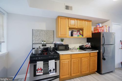 862 42 St, Philadelphia PA 19104-4442 exterior