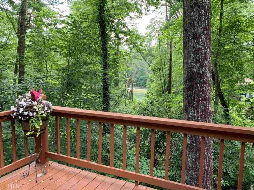 50 Loop Way, Rabun Gap, GA 30568-3316