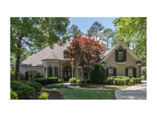9525 Nesbit Lakes Dr, Alpharetta, GA 30022-4025
