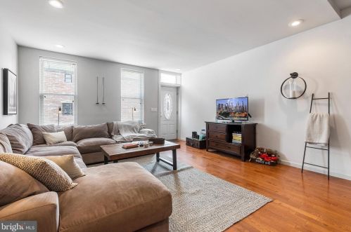 1546 12 St, Philadelphia PA 19148-1002 exterior