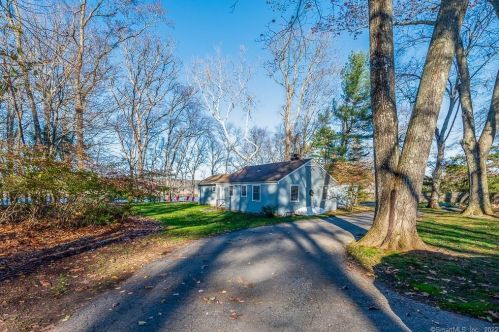 26 Doane Rd, Deep River, CT 06417-2113