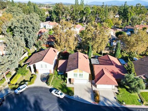 1230 Cranbrook Pl, Fullerton, CA 92833-1406