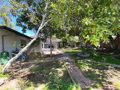2024 Benedict Ave, Riverside CA  92506-3514 exterior