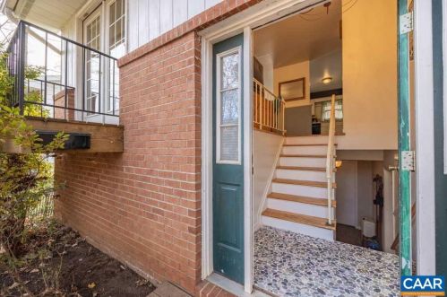 2749 Mcelroy Dr, Charlottesville, VA 22903-4142