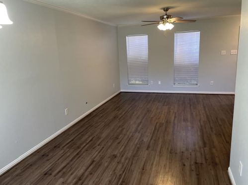 1802 Green Gate Dr, Richmond TX  77471-5563 exterior