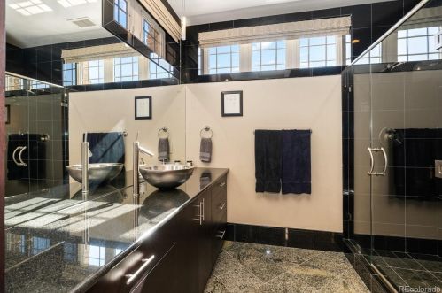 15421 Fairway Dr, Denver CO  80022-5221 exterior