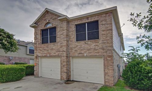 4900 Skymeadow Dr, Fort Worth TX  76135-1814 exterior