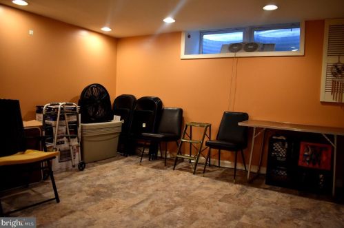 6024 10th St, Philadelphia PA 19147-1917 exterior