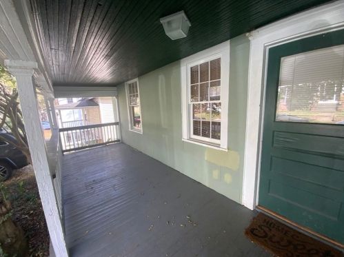 498 Lynch Ave, Atlanta GA  30318-7947 exterior