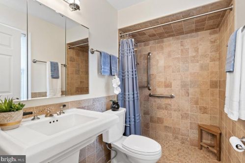 4 Firestone Ct, Princeton NJ  exterior