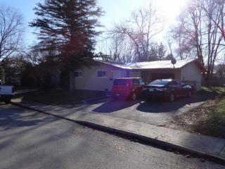 523 Gentle Breeze Ter, Carpentersville, IL 60110-1712