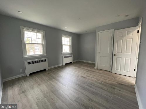 6445 Marsden St, Philadelphia PA 19135-2706 exterior