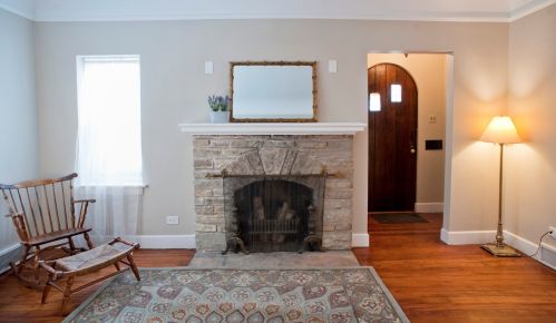 7049 Pkwy, Forest View IL  60402-2554 exterior