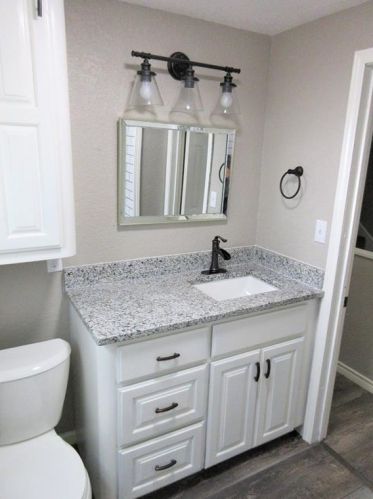 718 Anderson St, Angleton TX 77515-4544 exterior