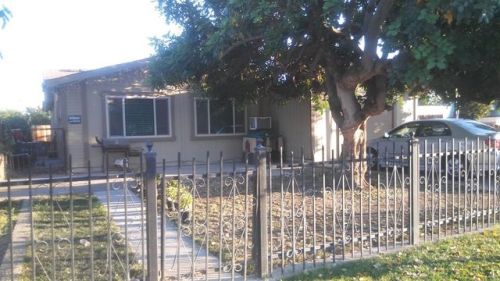 128 Barozzi Ave, Modesto, CA 95351-5302
