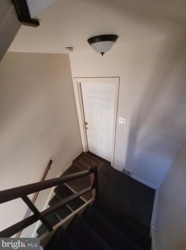 8202 Ditman St, Philadelphia PA 19136-2814 exterior