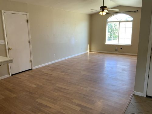 8076 Quartz Ln, Big Oak Valley, CA 95977-9739