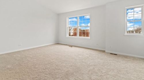 902 Galway Ln, Pingree Grove IL  60140-9174 exterior