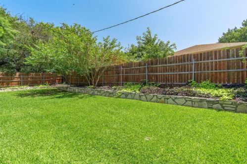 5463 Woodway Dr, Fort Worth TX  76133-2041 exterior