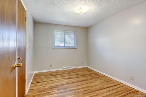 9318 61st Ave, Arvada CO  80004-5312 exterior