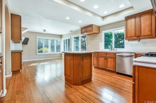 38 Fort Sumter, Irvine CA 92620-2530 exterior