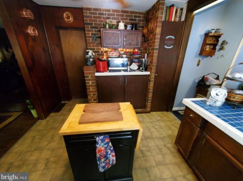 706 Cherry Ave, Browns Mills, NJ 08015-1608