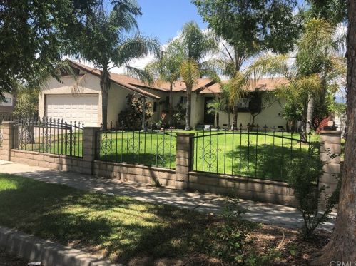 2860 Spruce St, Rialto, CA 92376-5348