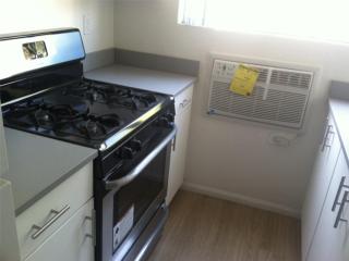 10751 Rose Ave, Los Angeles CA  90034-4448 exterior